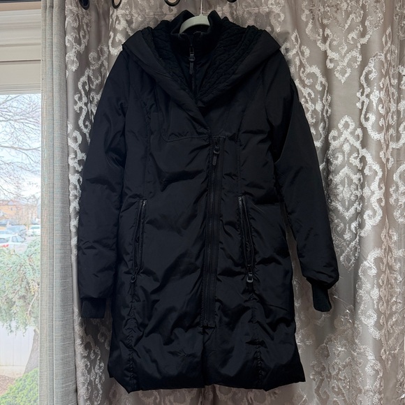 RUDSAK Jackets & Blazers - RUDSAK Black Quilted Puffer Jacket Size Medium